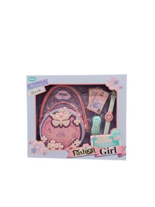 صورة مجموعة ألعاب تجميل للأطفال ، تتميز بحقيبة ظهر أنيقة على شكل فراشة باللون الوردي، وتحتوي على إكسسوارات تجميلية للعب التظاهري